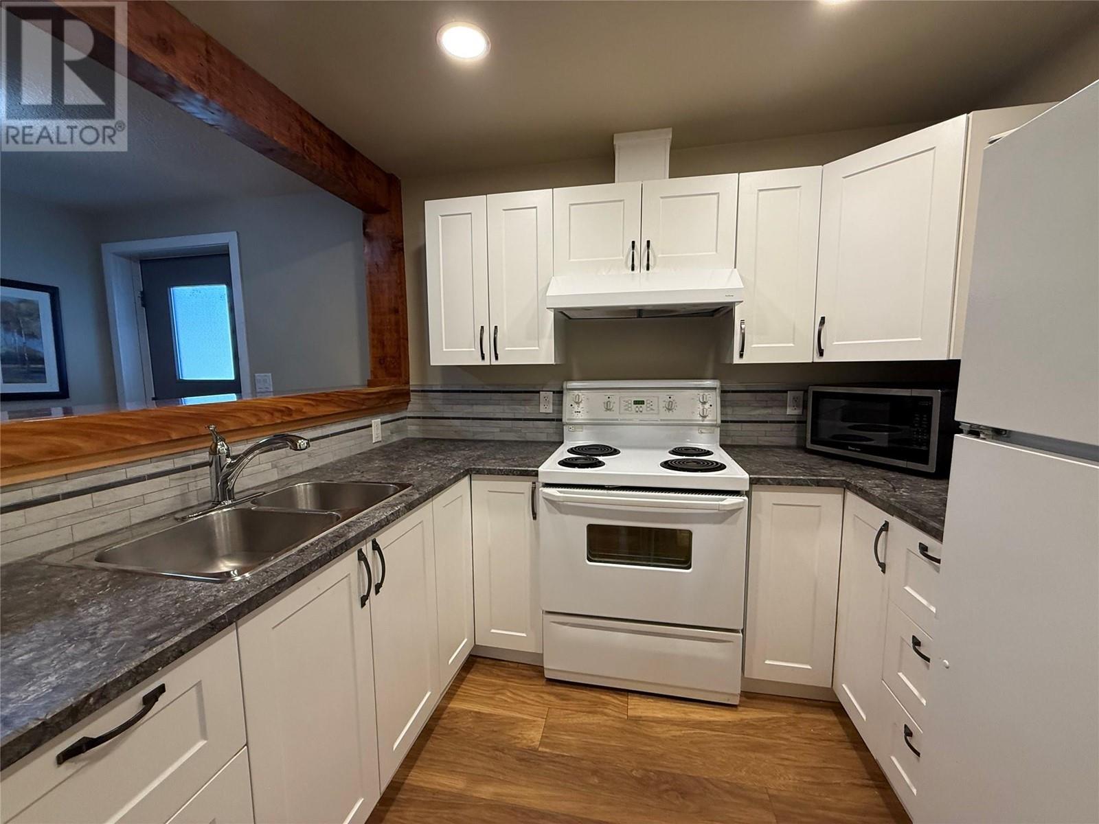 4830 Chatham Road, Kelowna, British Columbia  V1X 6M4 - Photo 41 - 10348747