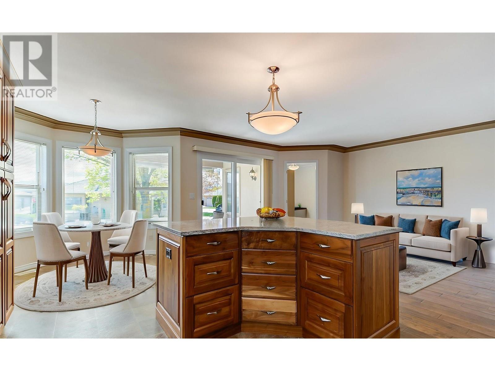 595 Yates Road Unit# 313, Kelowna, BC V1V1P8