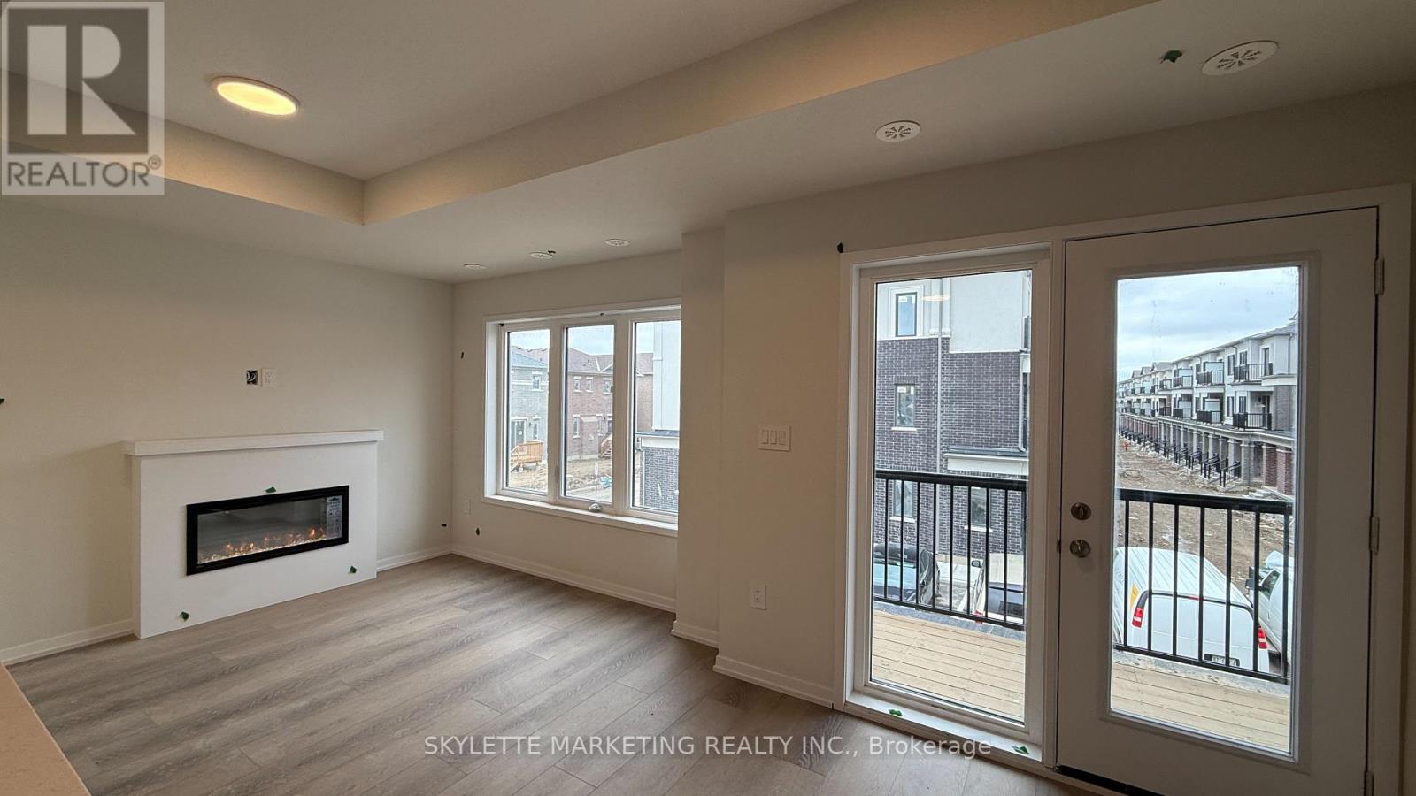 4 Matawin Lane, Richmond Hill, Ontario  L4B 0H7 - Photo 13 - N12173319