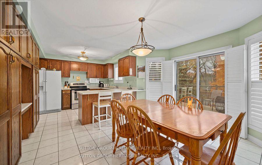 2330 Southcott Road, Pickering, Ontario  L1X 2S9 - Photo 12 - E12174560