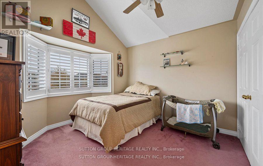 2330 Southcott Road, Pickering, Ontario  L1X 2S9 - Photo 19 - E12174560