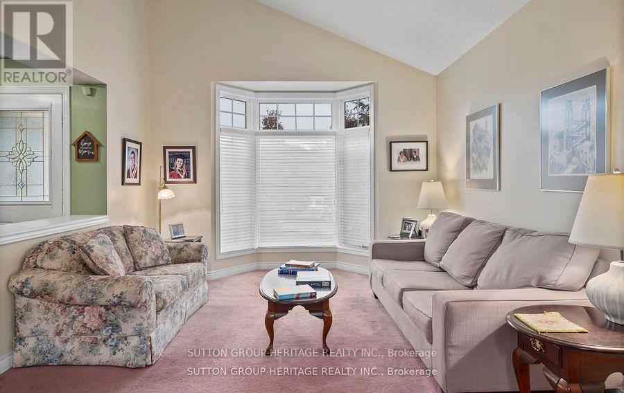 2330 Southcott Road, Pickering, Ontario  L1X 2S9 - Photo 6 - E12174560