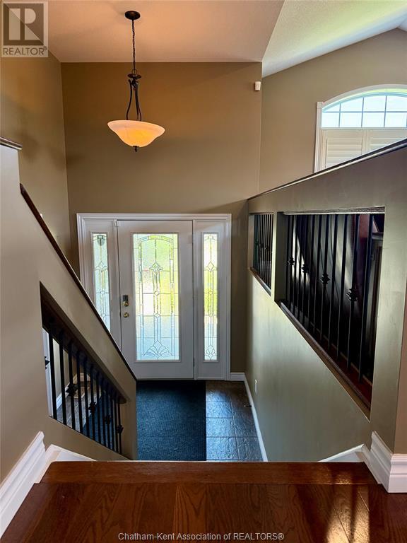 118 Molengraaf Way, Chatham, Ontario  N7M 0A2 - Photo 3 - 25013127
