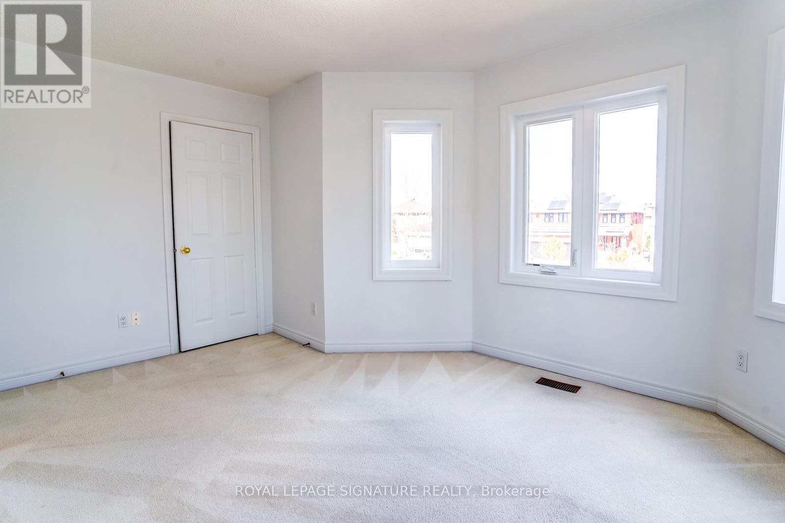 57 Song Bird Drive, Markham, Ontario  L3S 3T9 - Photo 37 - N12174561