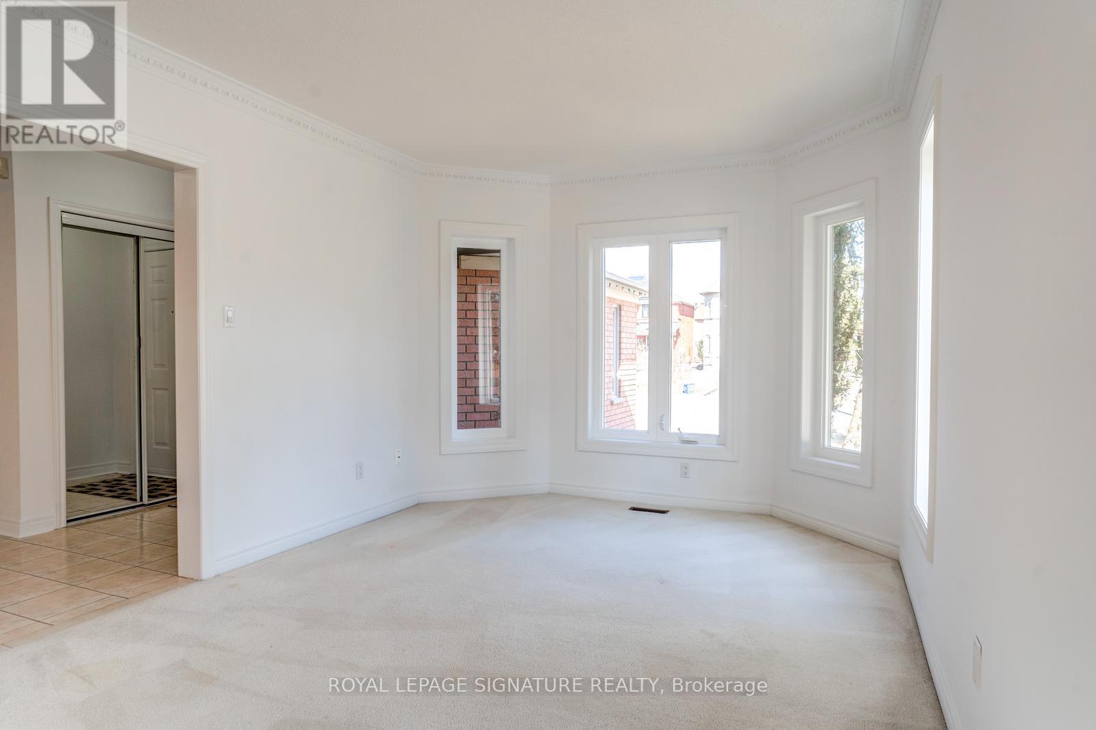 57 Song Bird Drive, Markham, Ontario  L3S 3T9 - Photo 8 - N12174561