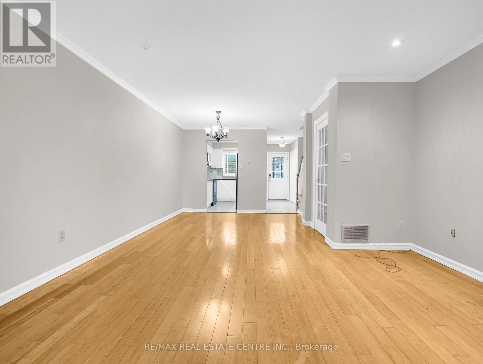 88 - 2779 Gananoque Drive, Mississauga, Ontario  L5N 2E4 - Photo 10 - W12174540
