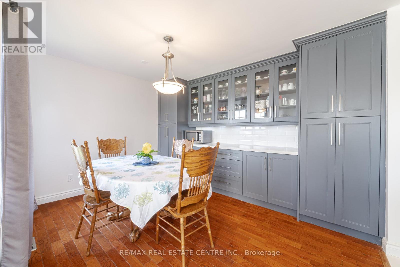 49 Mcclellan Road, Caledon, Ontario  L7K 0C8 - Photo 14 - W12174555
