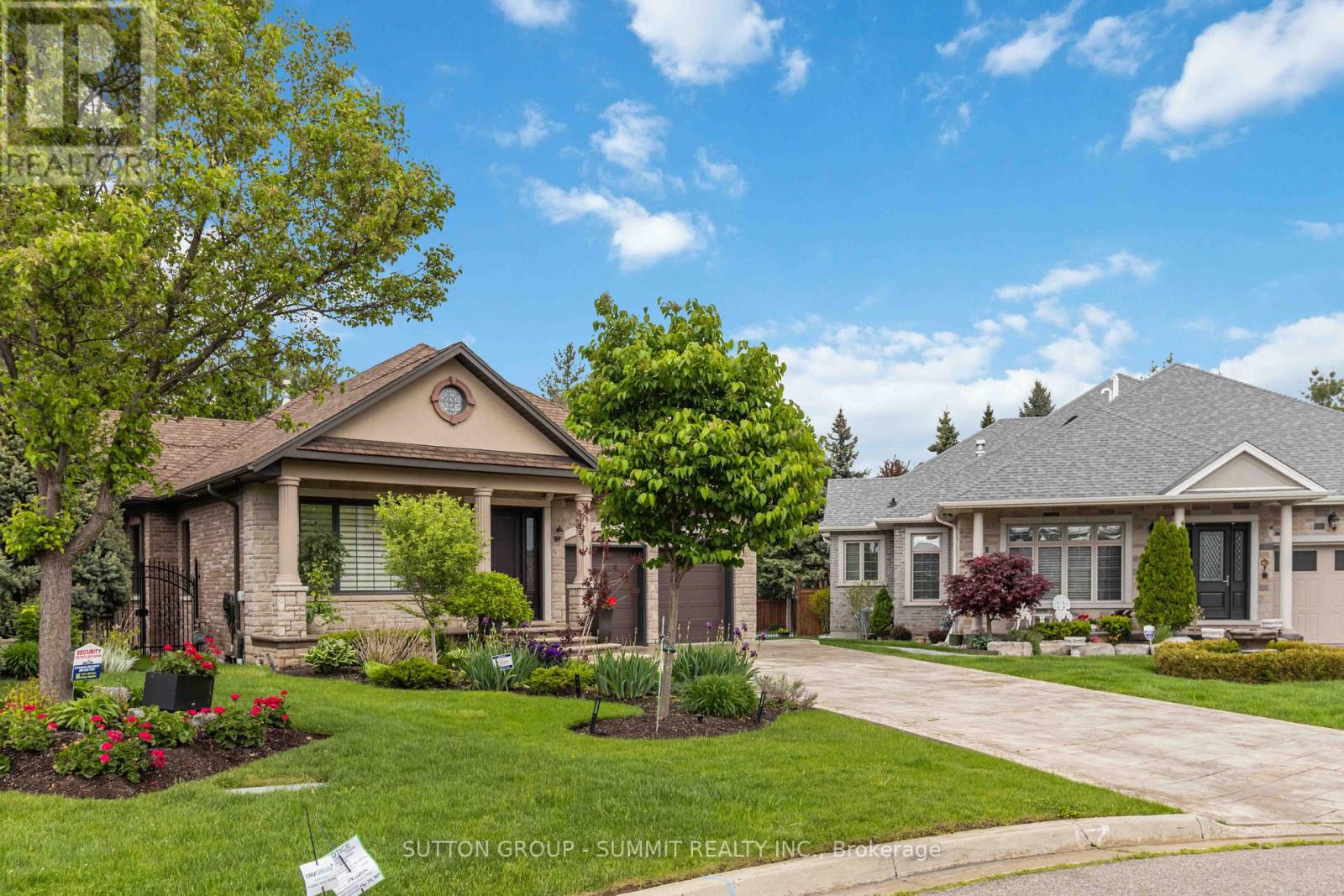 7 Tristan Court, Brampton, Ontario  L6Y 5S2 - Photo 3 - W12174564