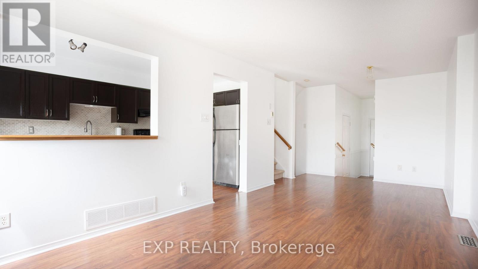 1640 Trenholm Lane, Ottawa, Ontario  K4A 4B4 - Photo 10 - X12174600