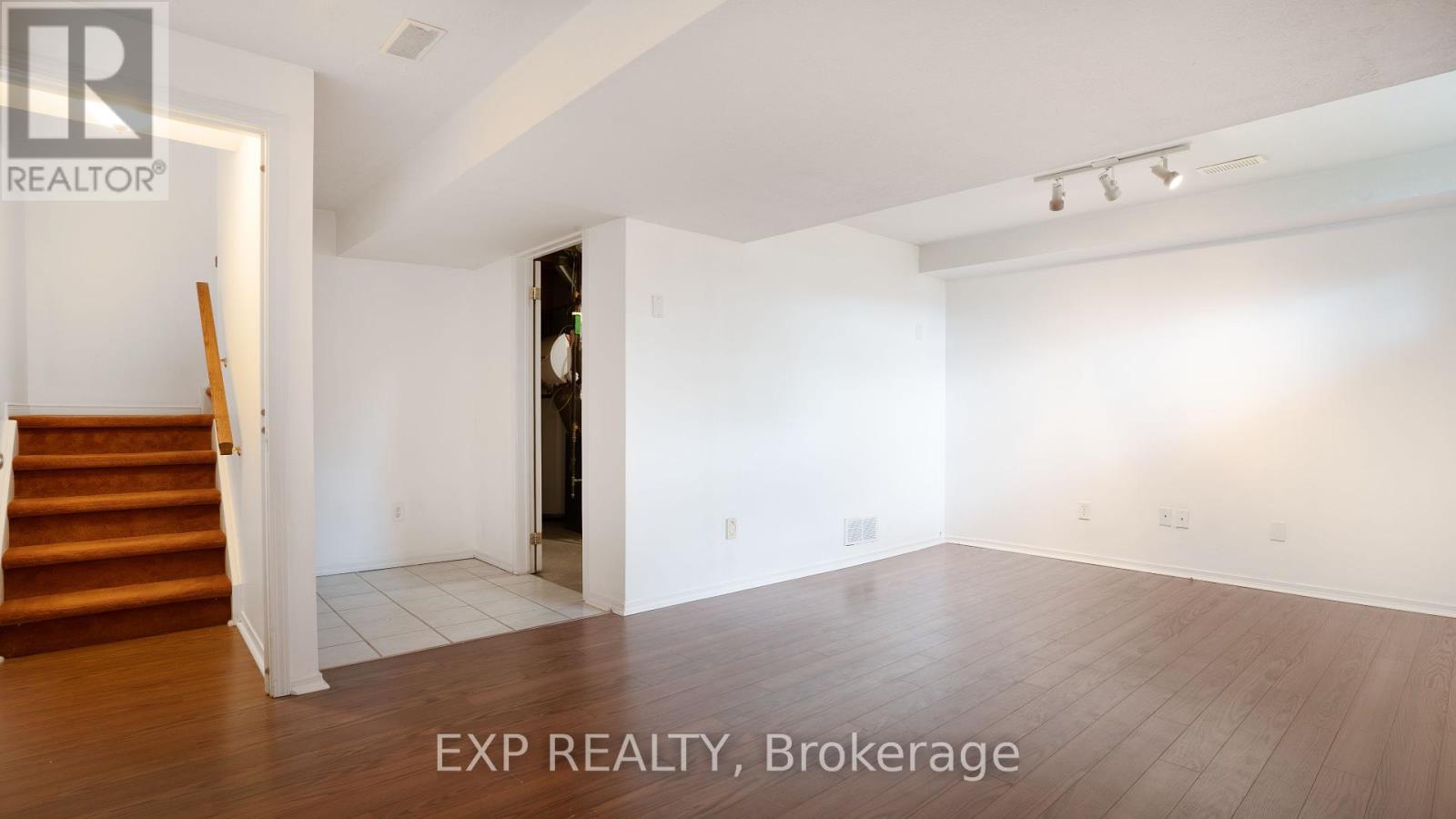 1640 Trenholm Lane, Ottawa, Ontario  K4A 4B4 - Photo 25 - X12174600