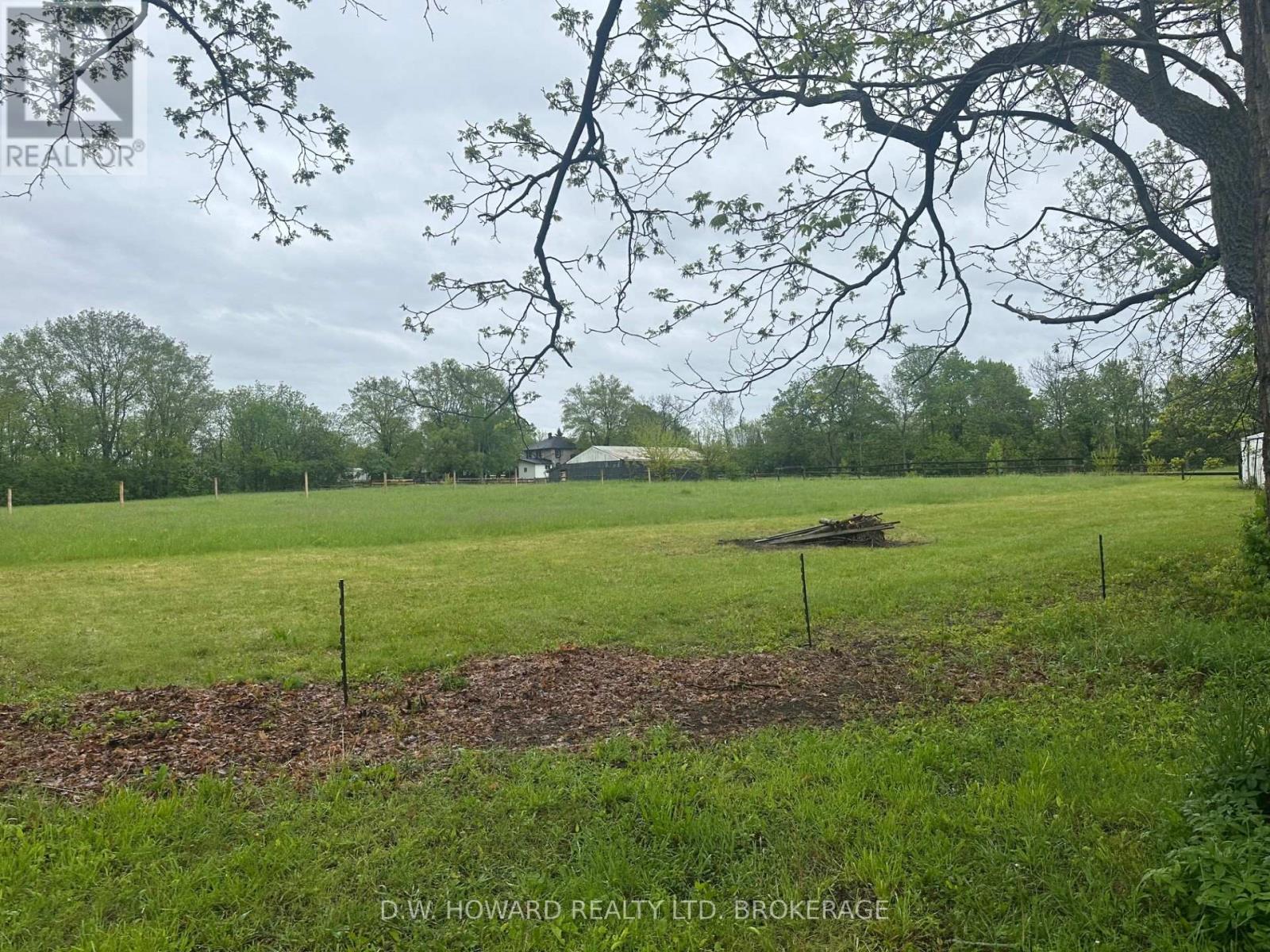 3276 Bertie Street, Fort Erie (Bertie Ridge), Ontario  L0S 1N0 - Photo 9 - X12174589