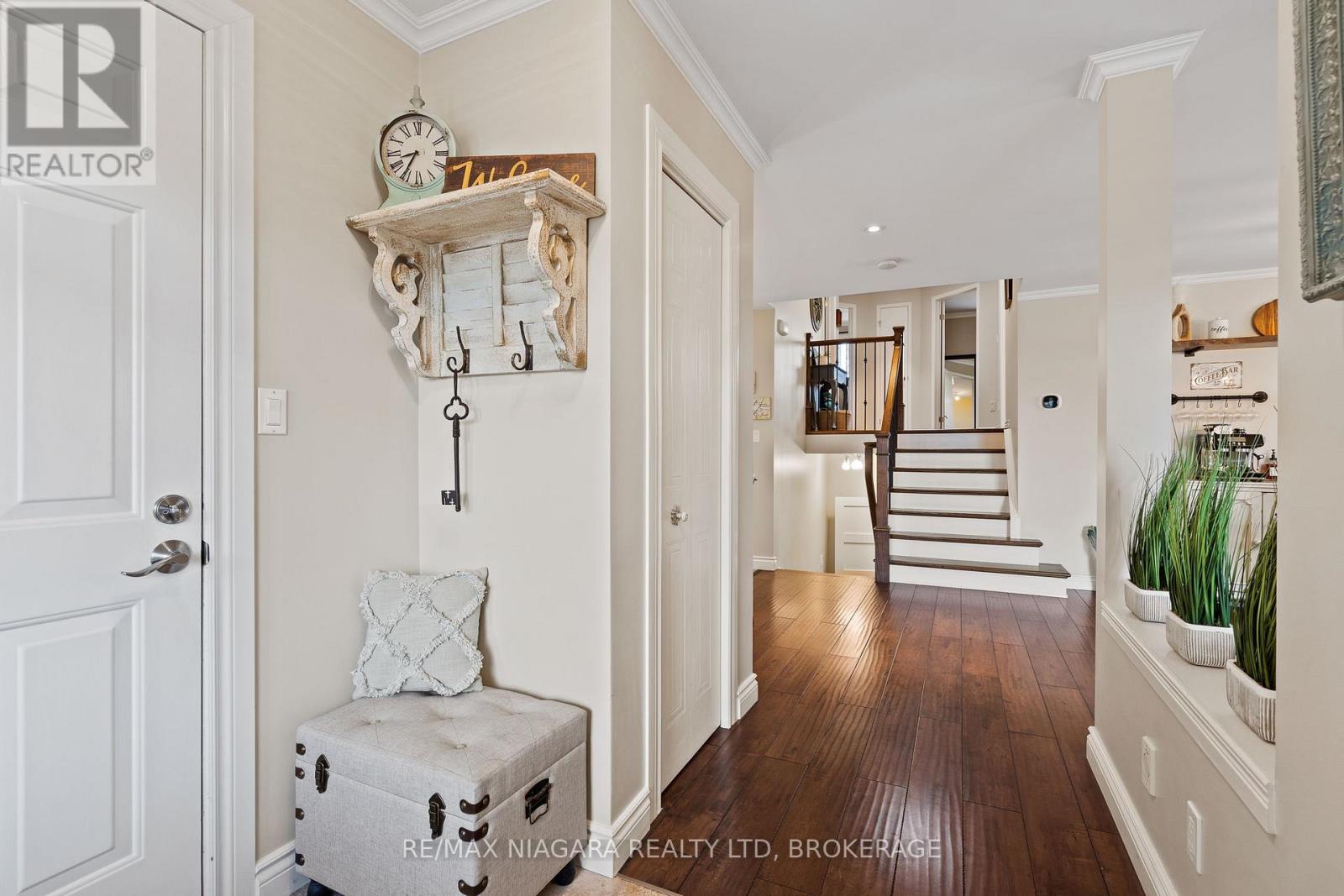 107 Westland Street, St. Catharines, Ontario  L2S 3X6 - Photo 4 - X12174598