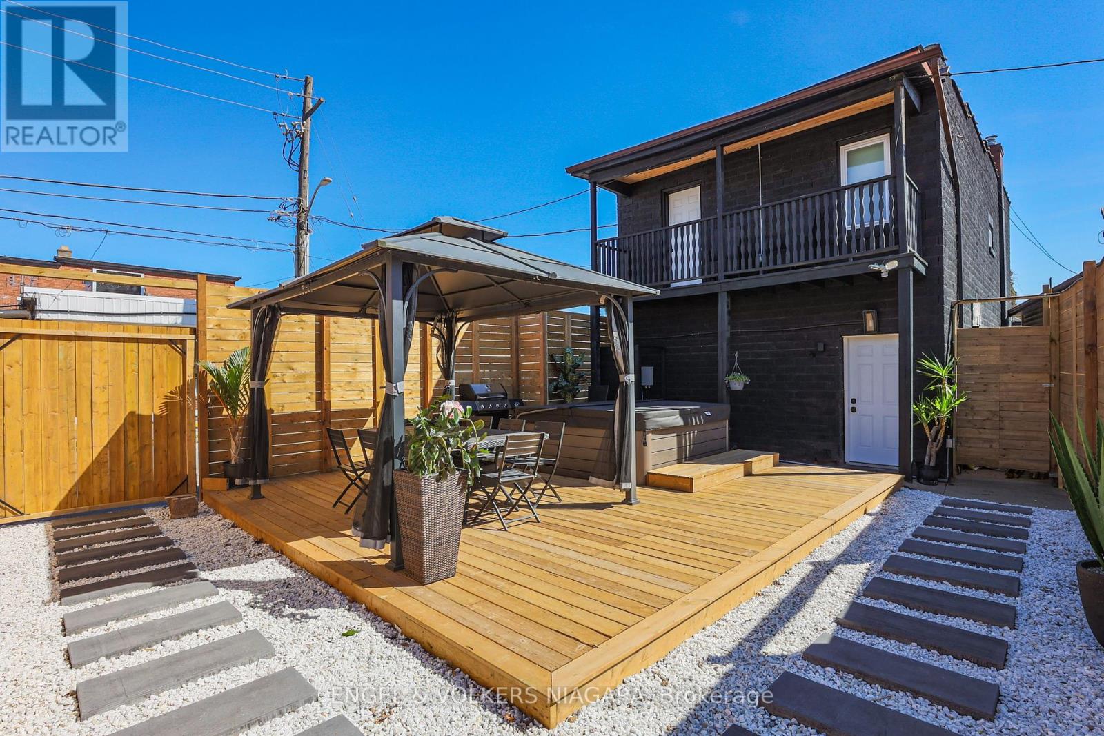 6043 Main Street, Niagara Falls, Ontario  L2G 6A1 - Photo 37 - X12174602