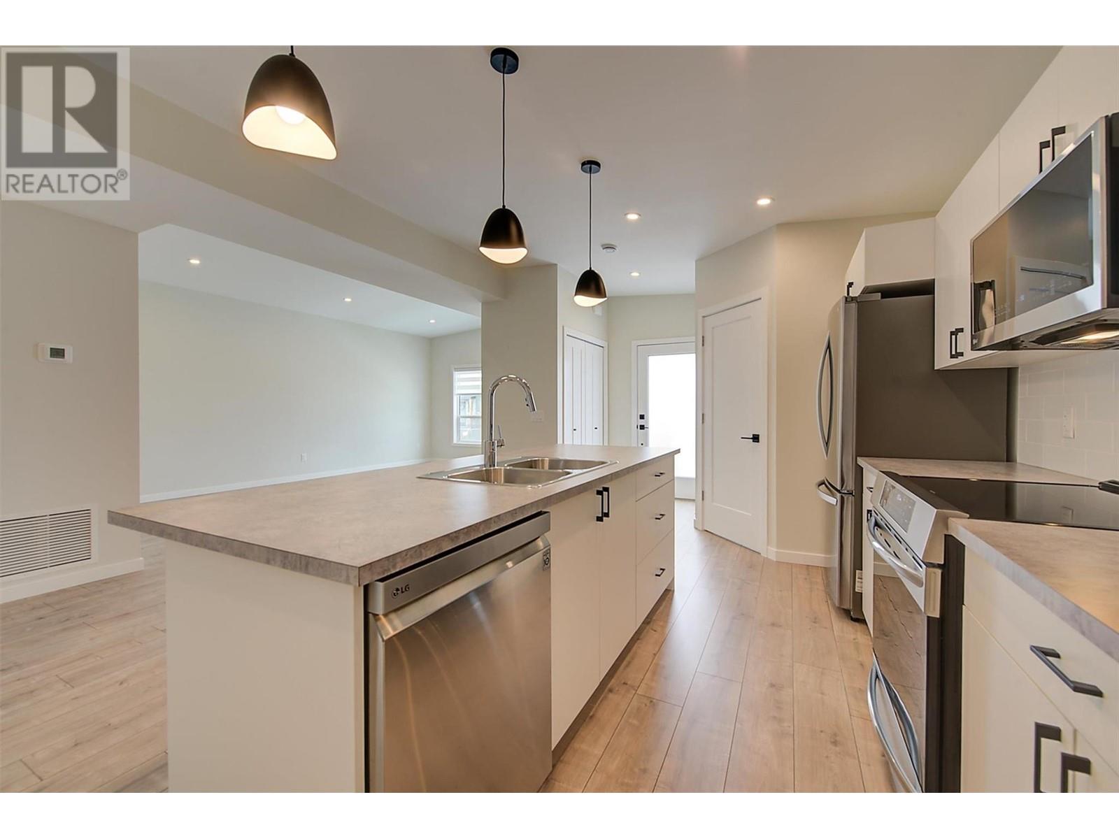 8900 Jim Bailey Road Unit# 45, Kelowna, BC V4V0B5