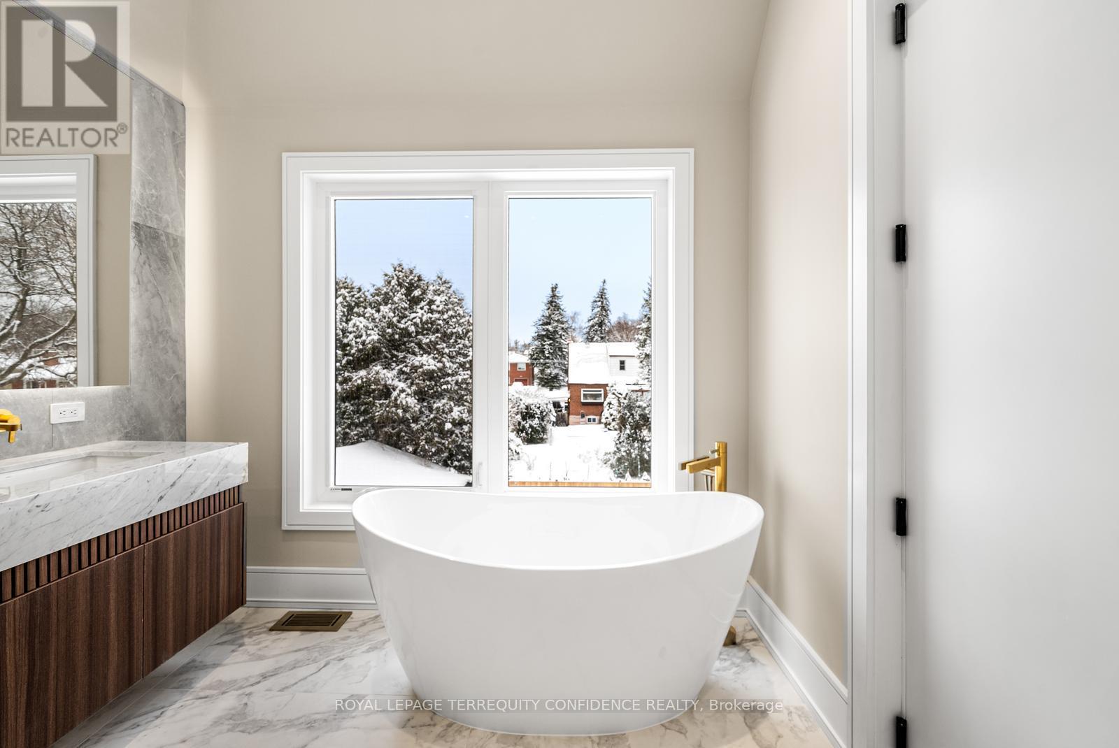 338b Horsham Avenue, Toronto (Willowdale West), Ontario  M2R 1G6 - Photo 25 - C12174579