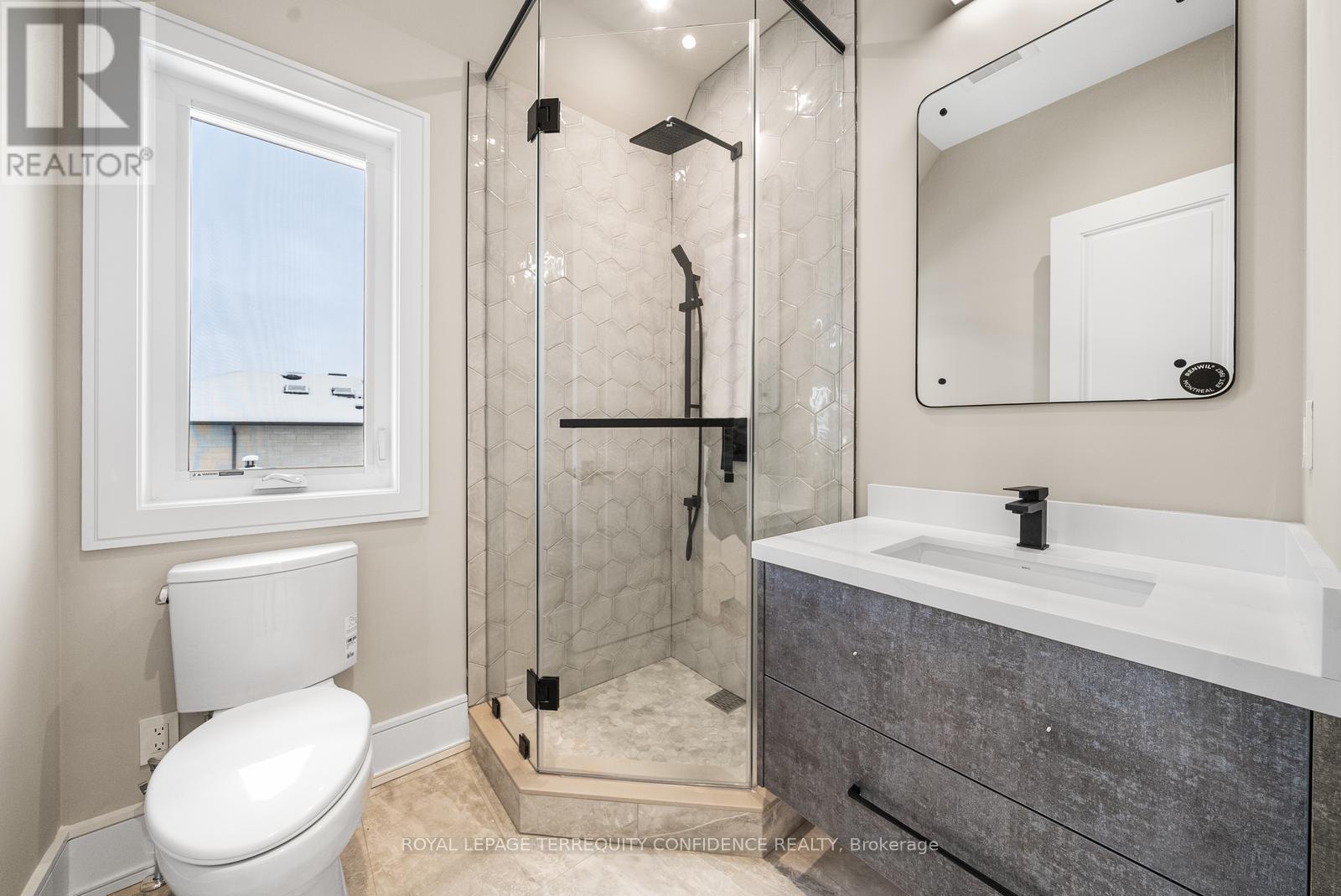 338b Horsham Avenue, Toronto (Willowdale West), Ontario  M2R 1G6 - Photo 28 - C12174579