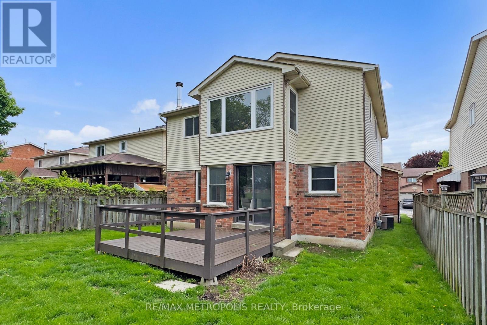 28 Reed Drive, Ajax (Central), Ontario  L1S 5S1 - Photo 31 - E12174574