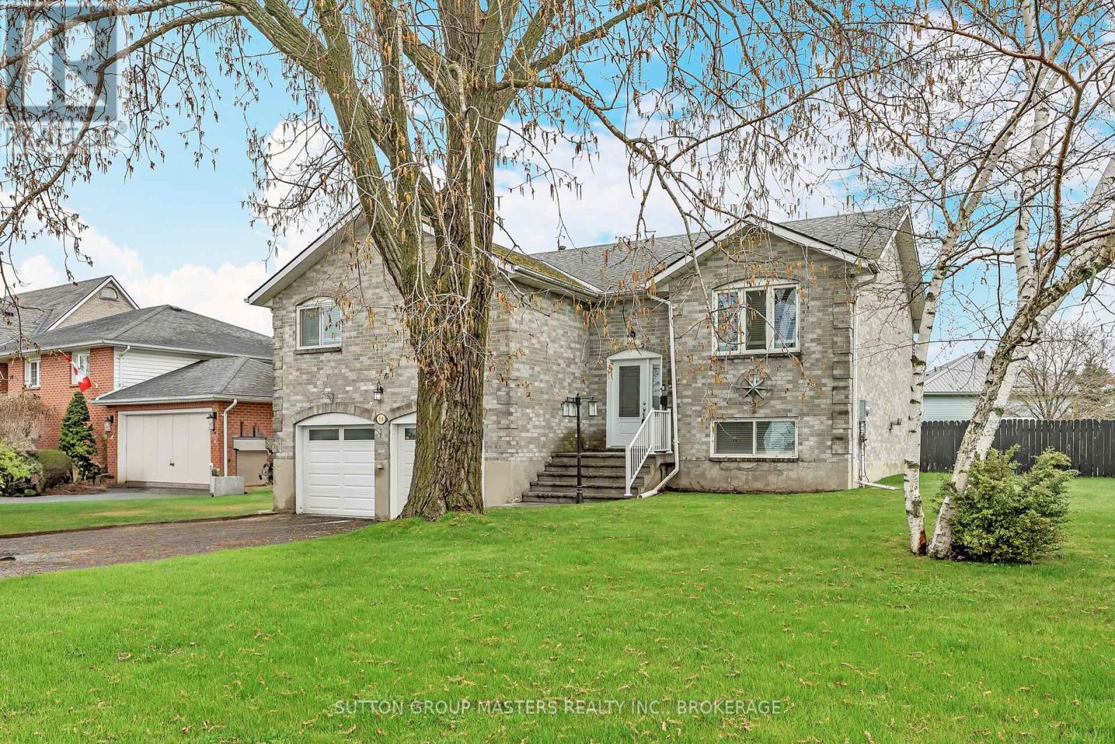50 Davey Crescent, Loyalist, Ontario  K7N 1X7 - Photo 3 - X12134892