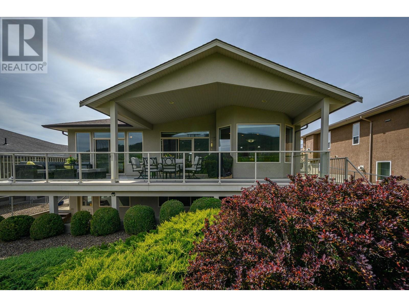 3317 9 Street, Vernon, British Columbia  V1T 9V7 - Photo 2 - 10347667