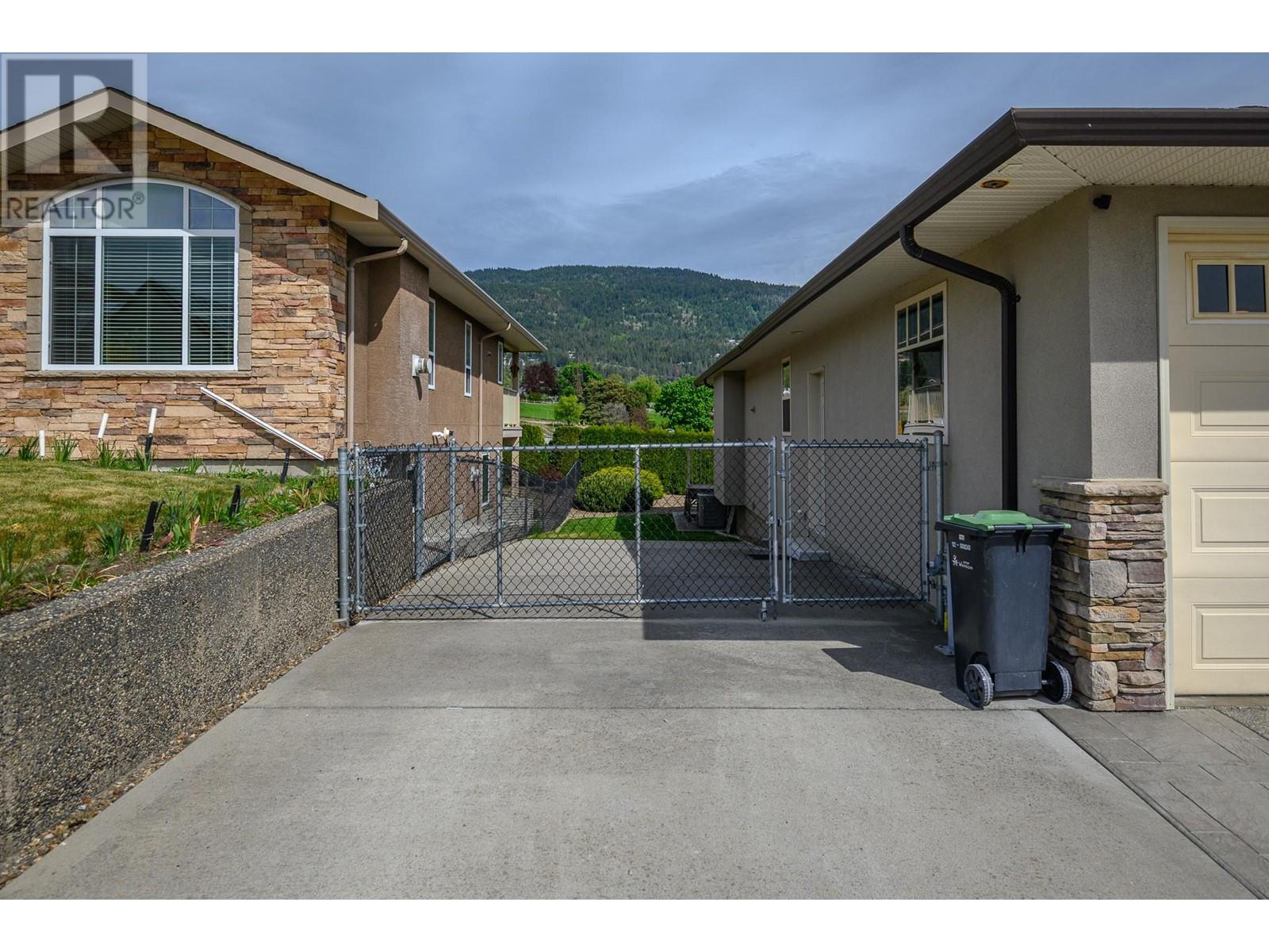 3317 9 Street, Vernon, British Columbia  V1T 9V7 - Photo 35 - 10347667