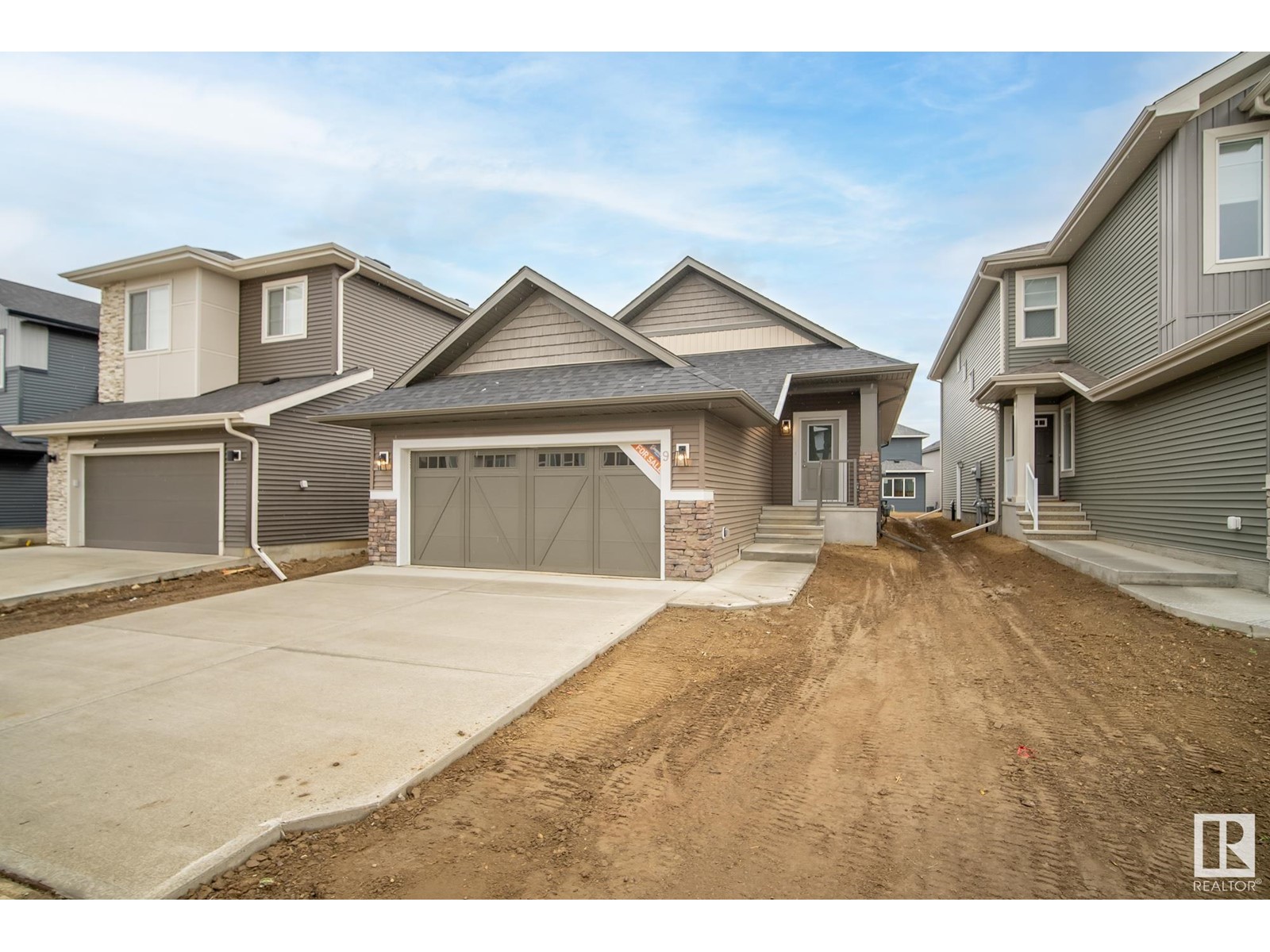 9 Resplendent Wy, St. Albert, Alberta  T8N 8B2 - Photo 1 - E4438628