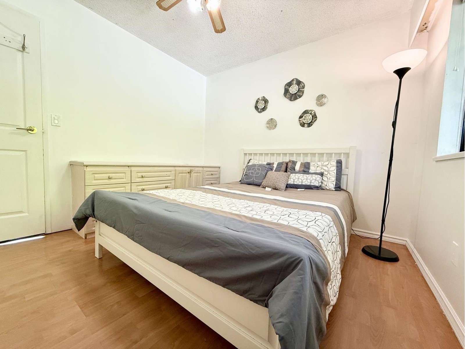 10615 142a Street, Surrey, British Columbia  V3T 5A1 - Photo 14 - R3007060