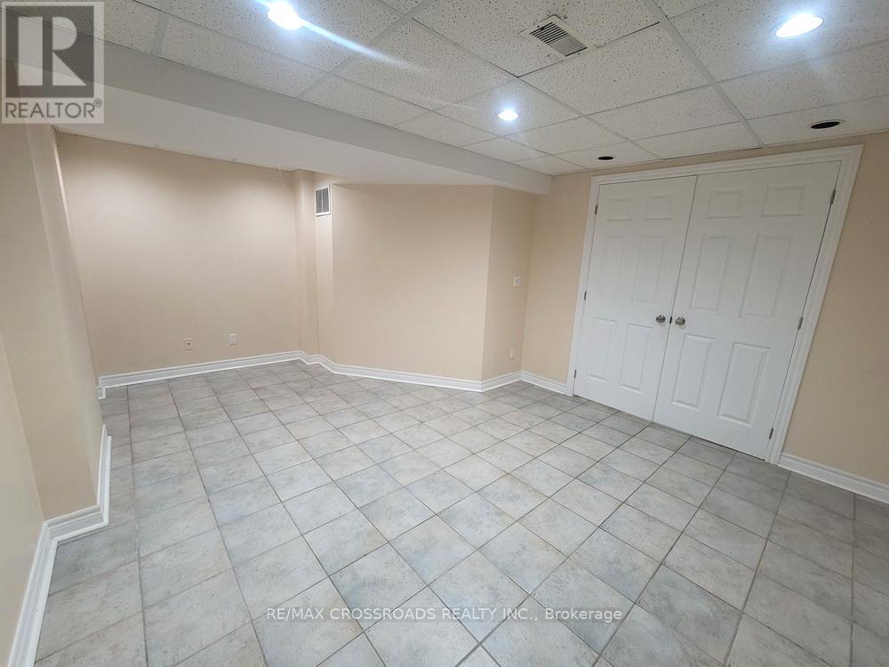 5483 Cosmic Crescent, Mississauga, Ontario  L4Z 3R8 - Photo 27 - W12174578