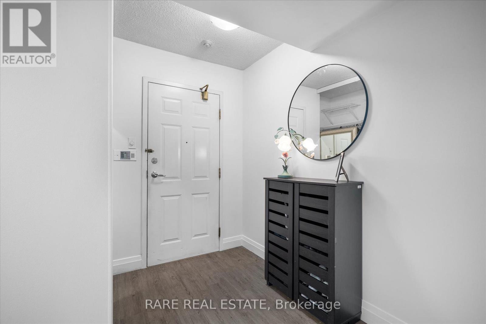 513 - 250 Webb Drive, Mississauga, Ontario  L5B 3Z4 - Photo 25 - W12174590