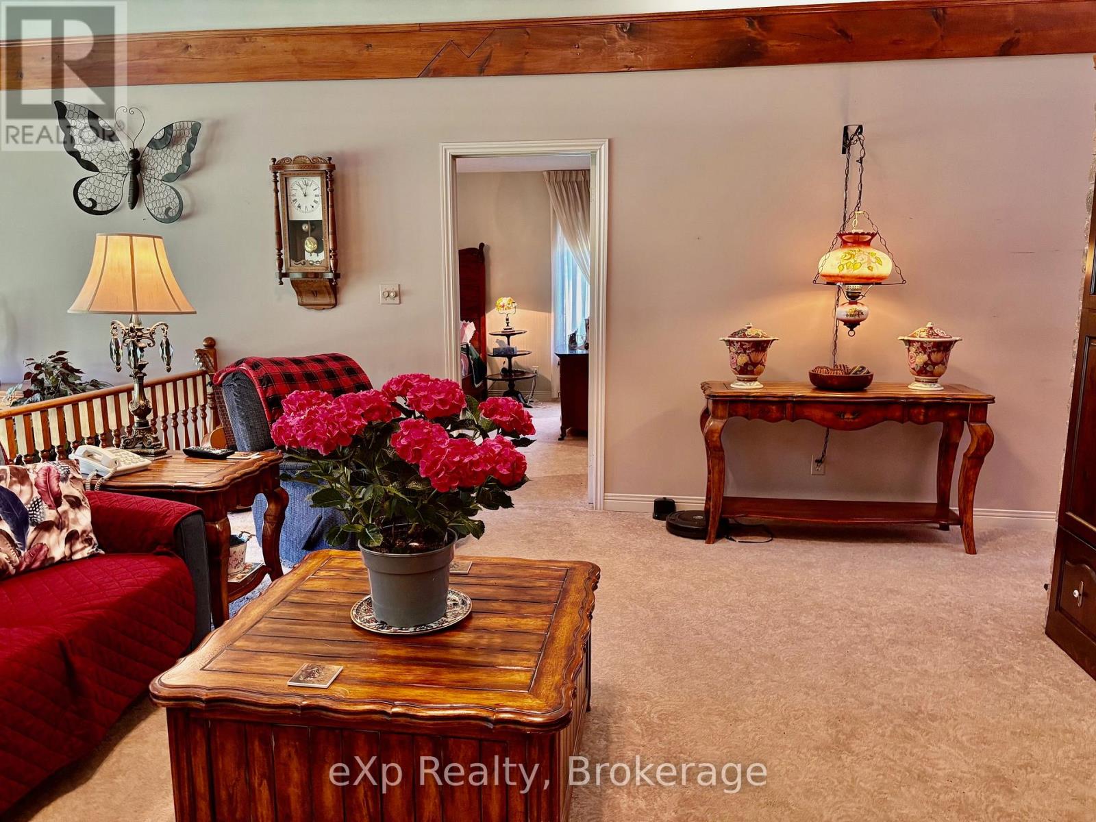 522623 Welbeck Road N, West Grey, Ontario  N0G 1R0 - Photo 23 - X12155773