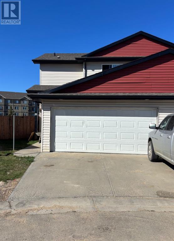 32, 6802 50 Avenue, Camrose, Alberta  T4V 5C7 - Photo 1 - A2187545