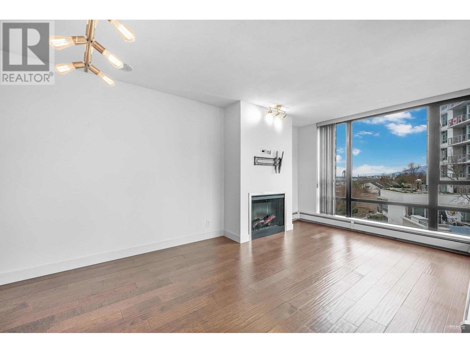 605 151 W 2nd Street, North Vancouver, British Columbia  V7M 3P1 - Photo 5 - R3007327