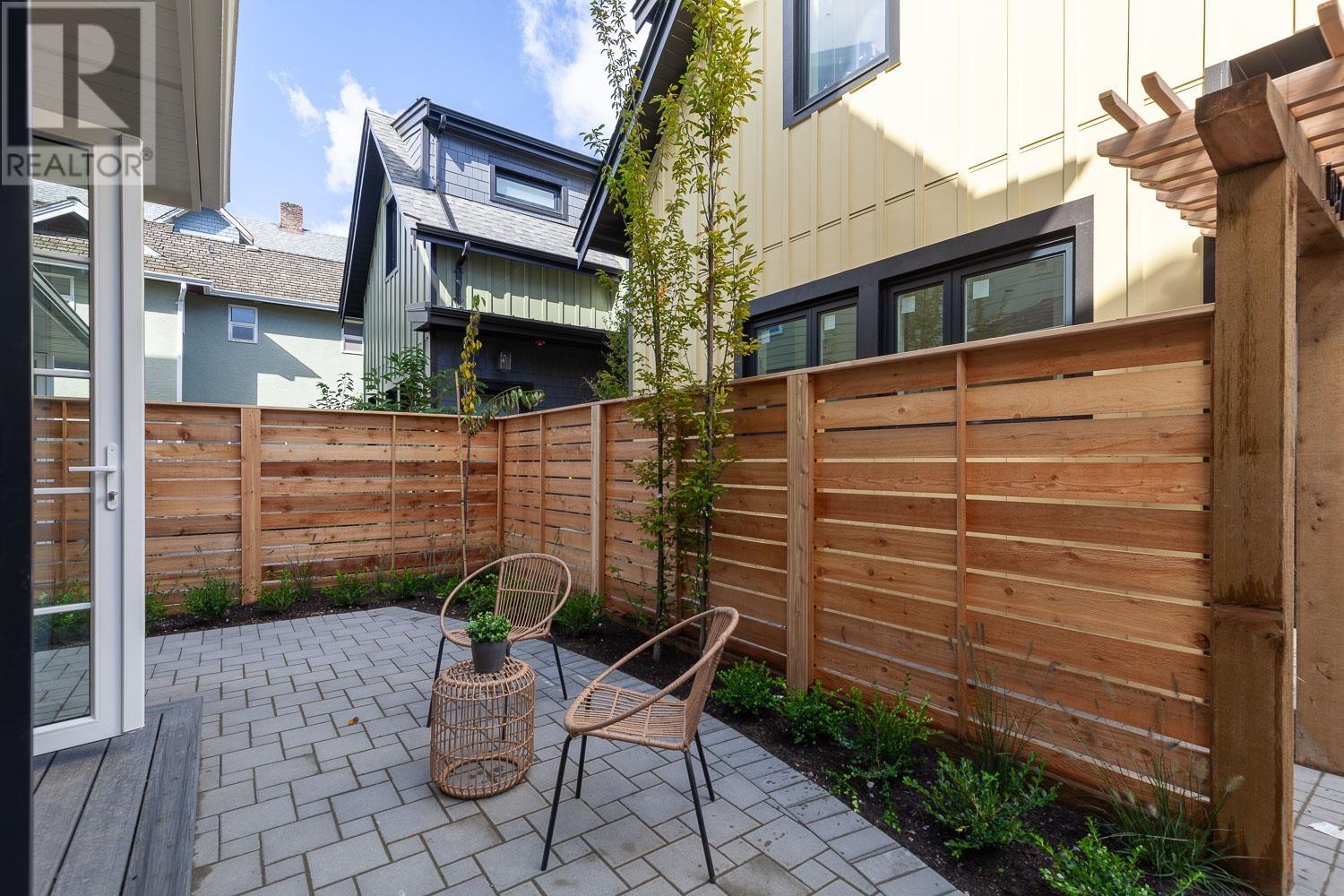 1963 Napier Street, Vancouver, British Columbia  V5L 2N6 - Photo 10 - R3007348