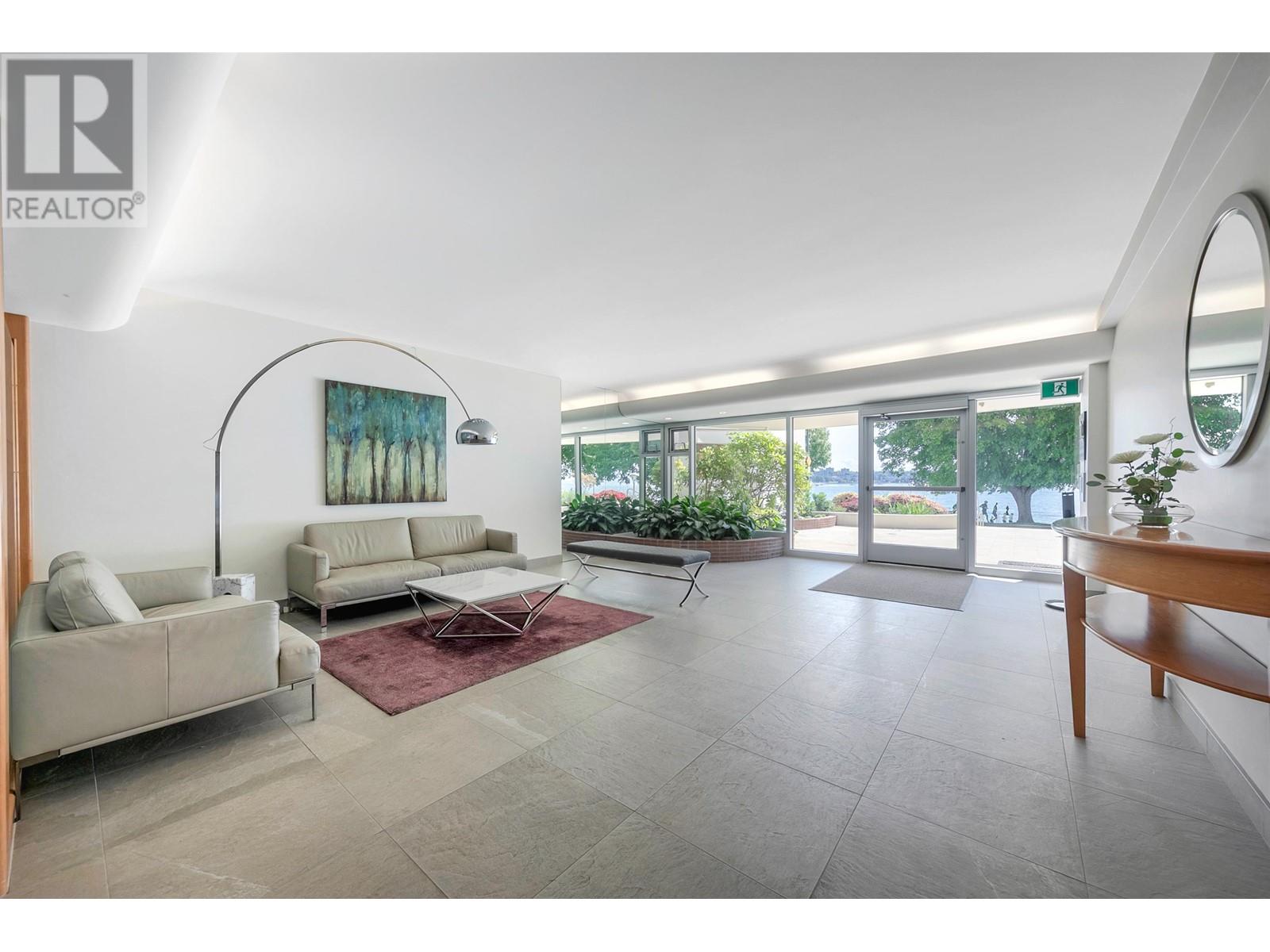 301 1949 Beach Avenue, Vancouver, British Columbia  V6G 1Z2 - Photo 4 - R3007356