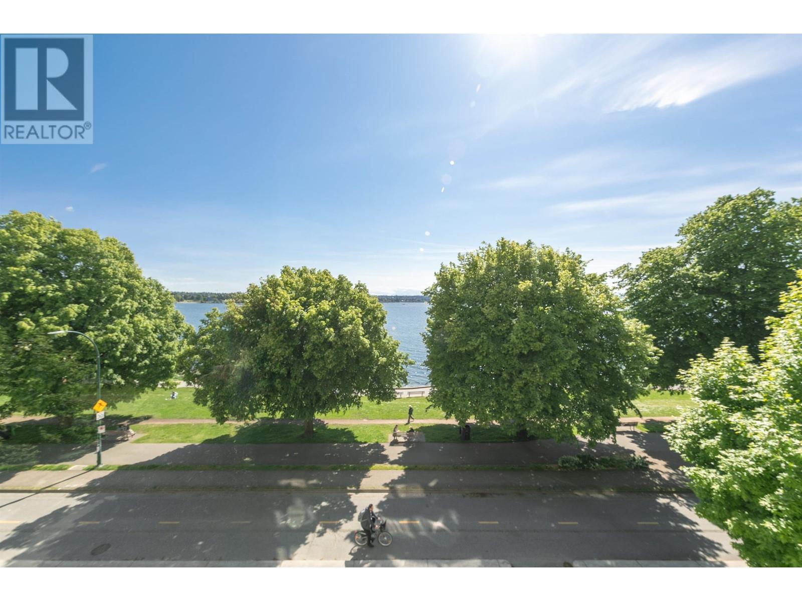 301 1949 Beach Avenue, Vancouver, British Columbia  V6G 1Z2 - Photo 9 - R3007356