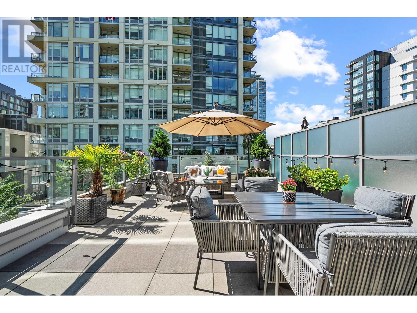501 110 Switchmen Street, Vancouver, British Columbia  V6A 0C6 - Photo 2 - R3007365