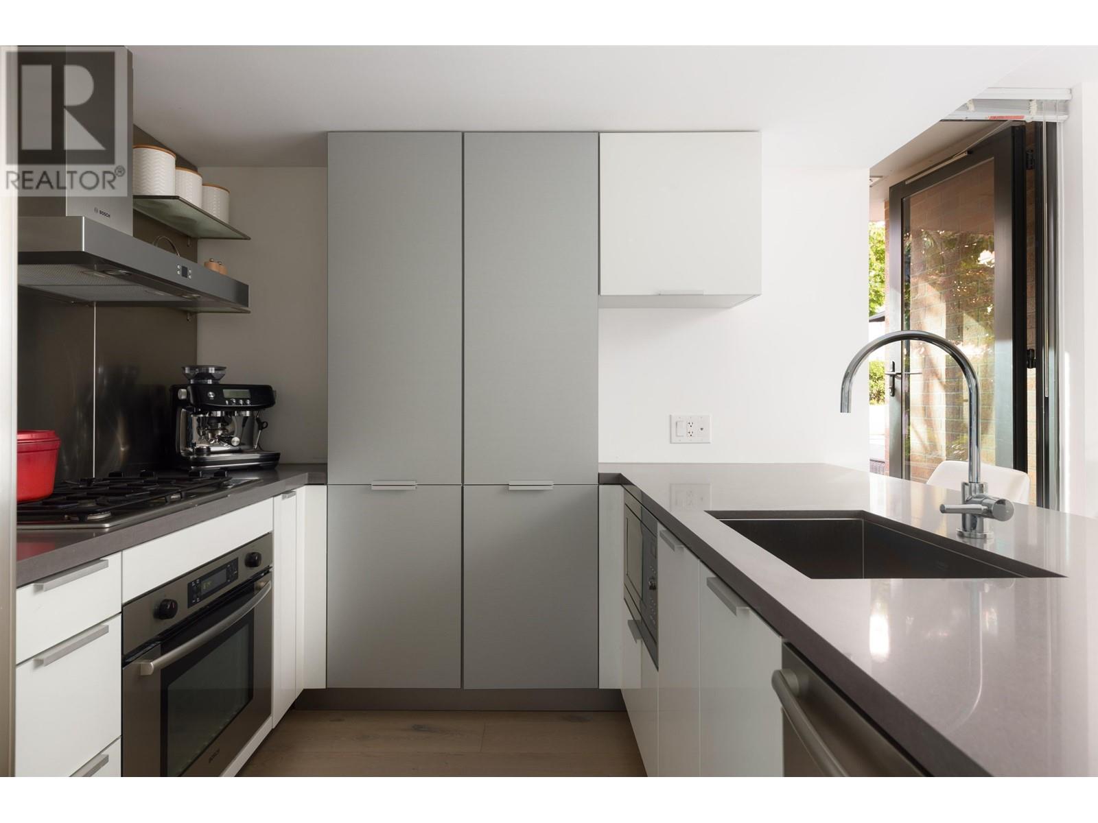 1103 788 Richards Street, Vancouver, British Columbia  V6B 0C7 - Photo 3 - R3007368