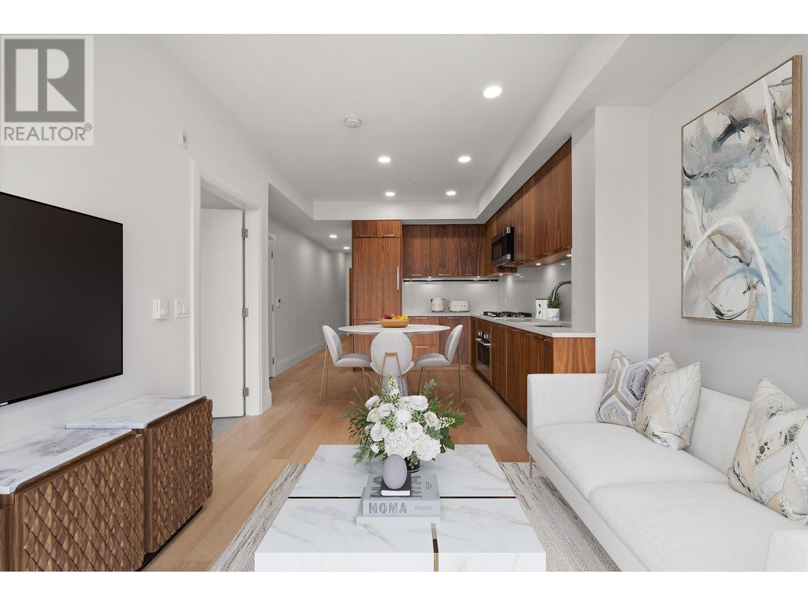 202 2550 GARDEN DRIVE, Vancouver, British Columbia
