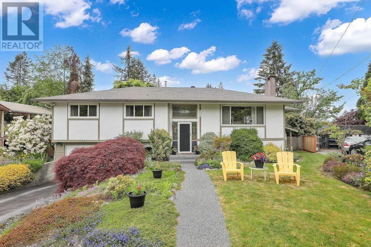 2313 VISTA COURT, Coquitlam, British Columbia