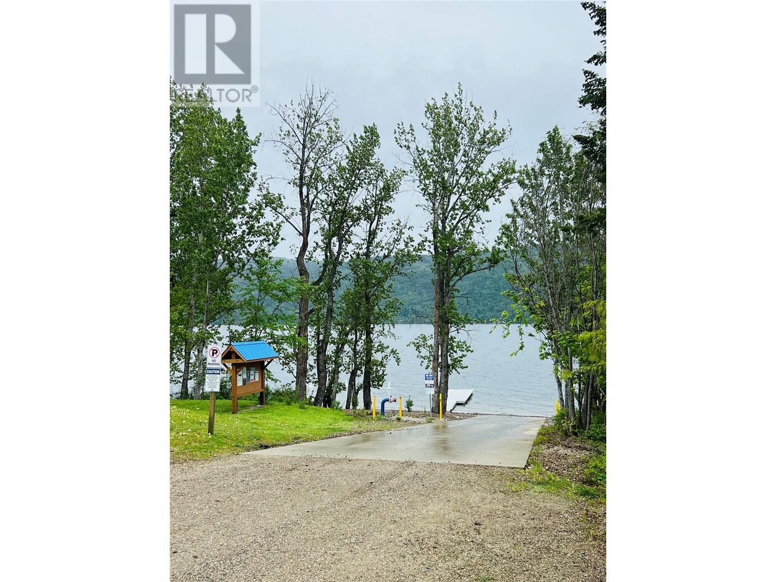 5230 Tallington Drive, Celista, BC V0E1M6