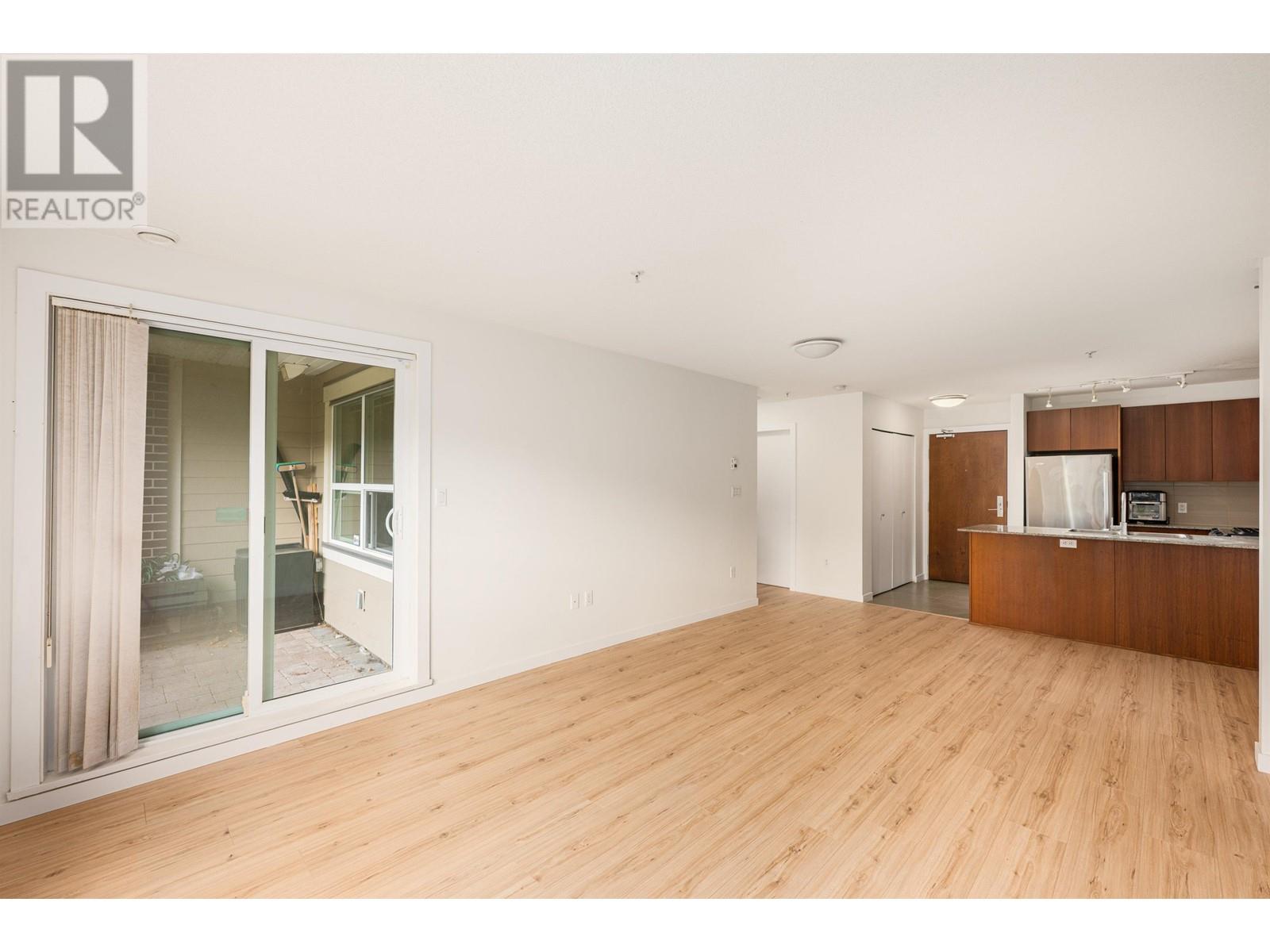 103 5775 Irmin Street, Burnaby, British Columbia  V5J 0C3 - Photo 5 - R3007344
