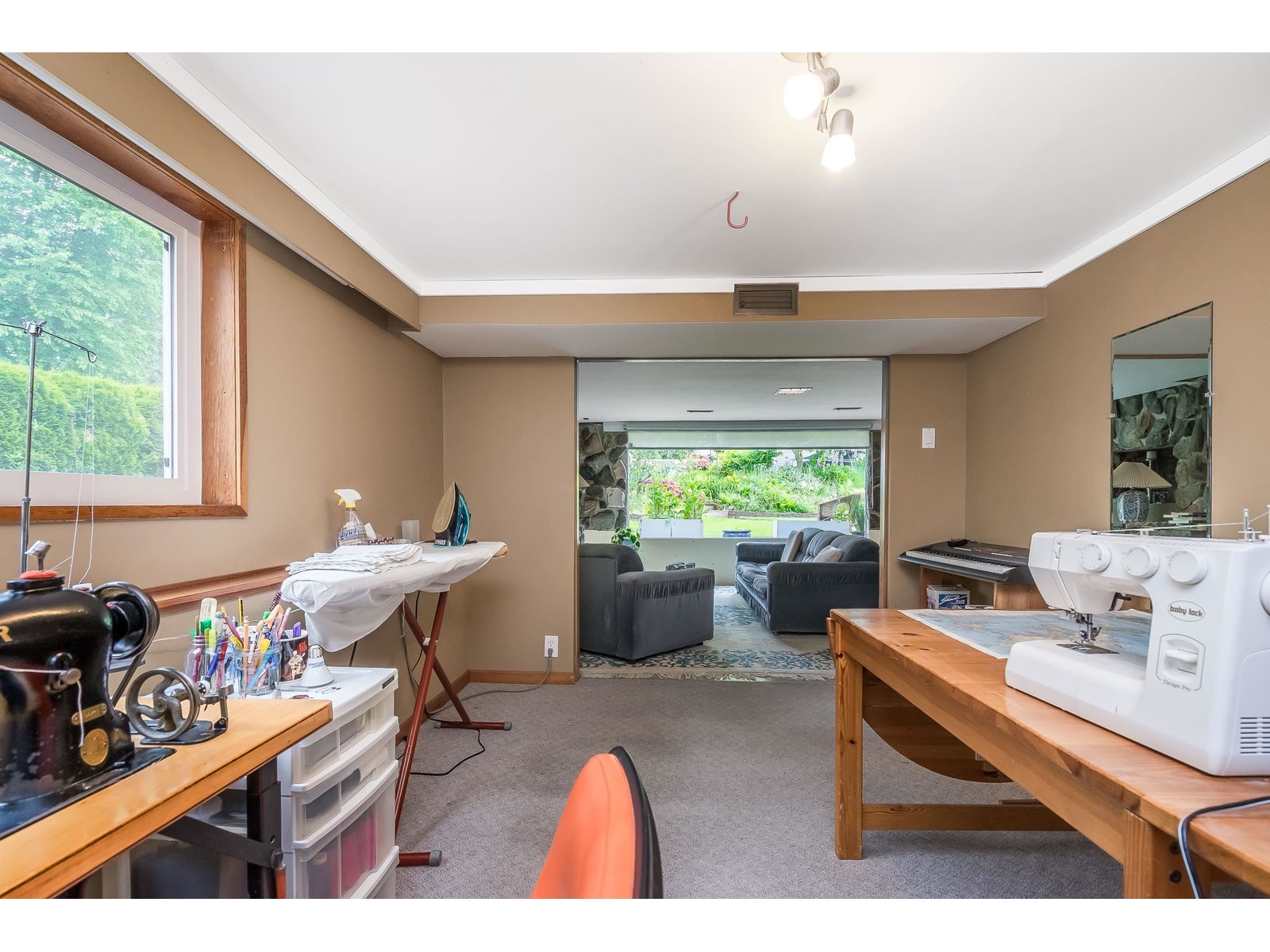 15135 Raven Place, Surrey, British Columbia  V3R 4T3 - Photo 24 - R3007413