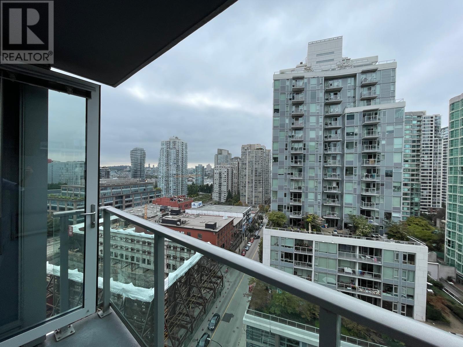 1607 233 ROBSON STREET, Vancouver, British Columbia