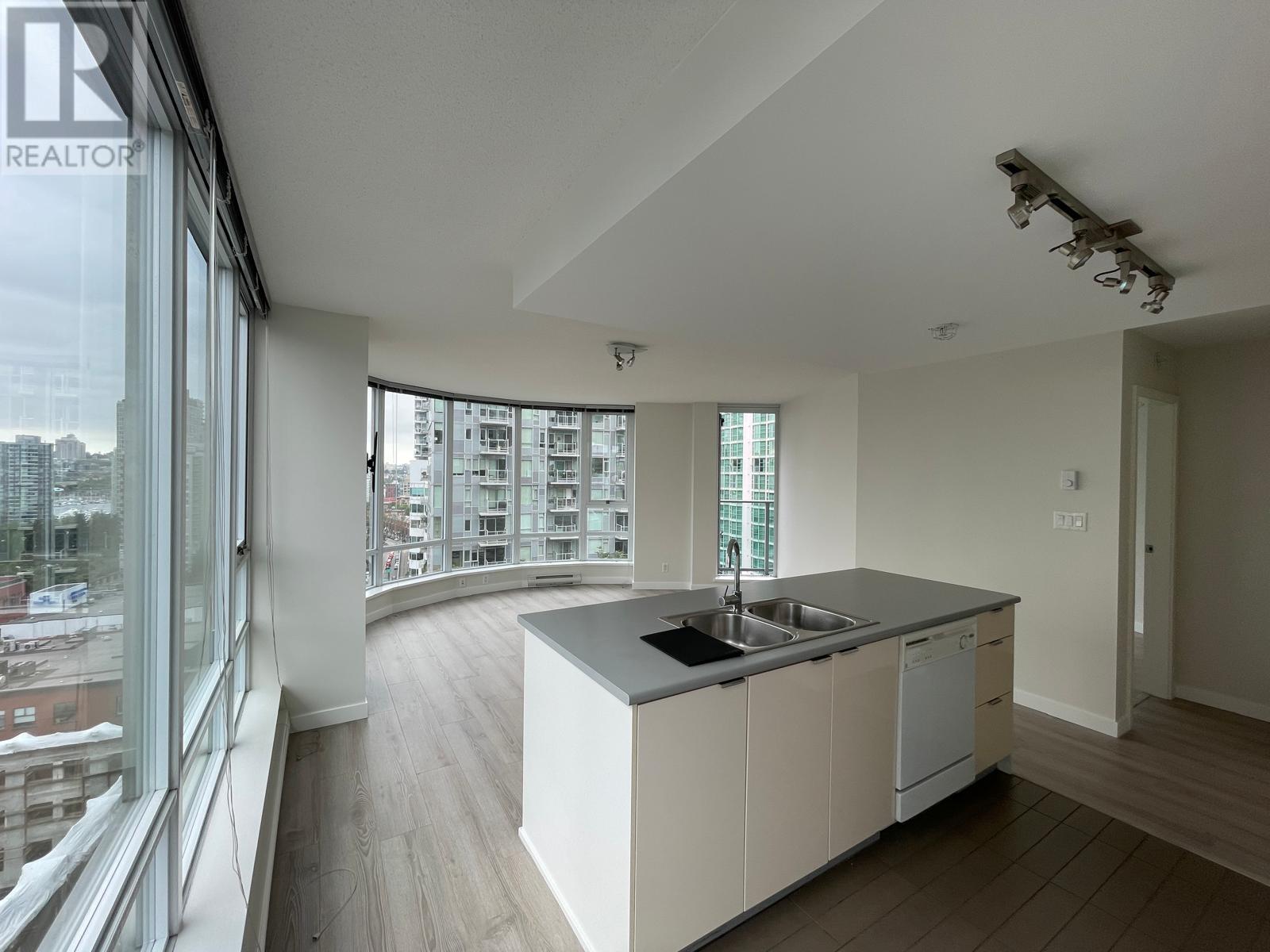 1607 233 Robson Street, Vancouver, British Columbia  V6B 0E8 - Photo 2 - R2998064