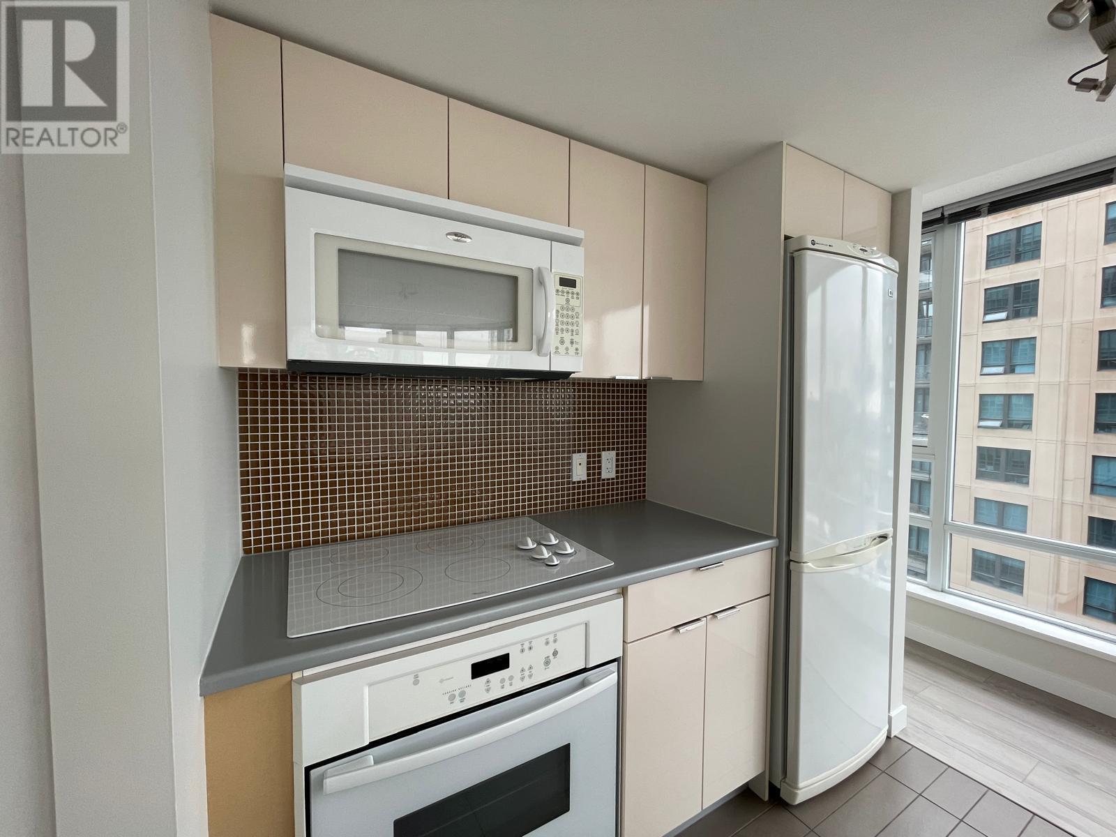 1607 233 Robson Street, Vancouver, British Columbia  V6B 0E8 - Photo 5 - R2998064