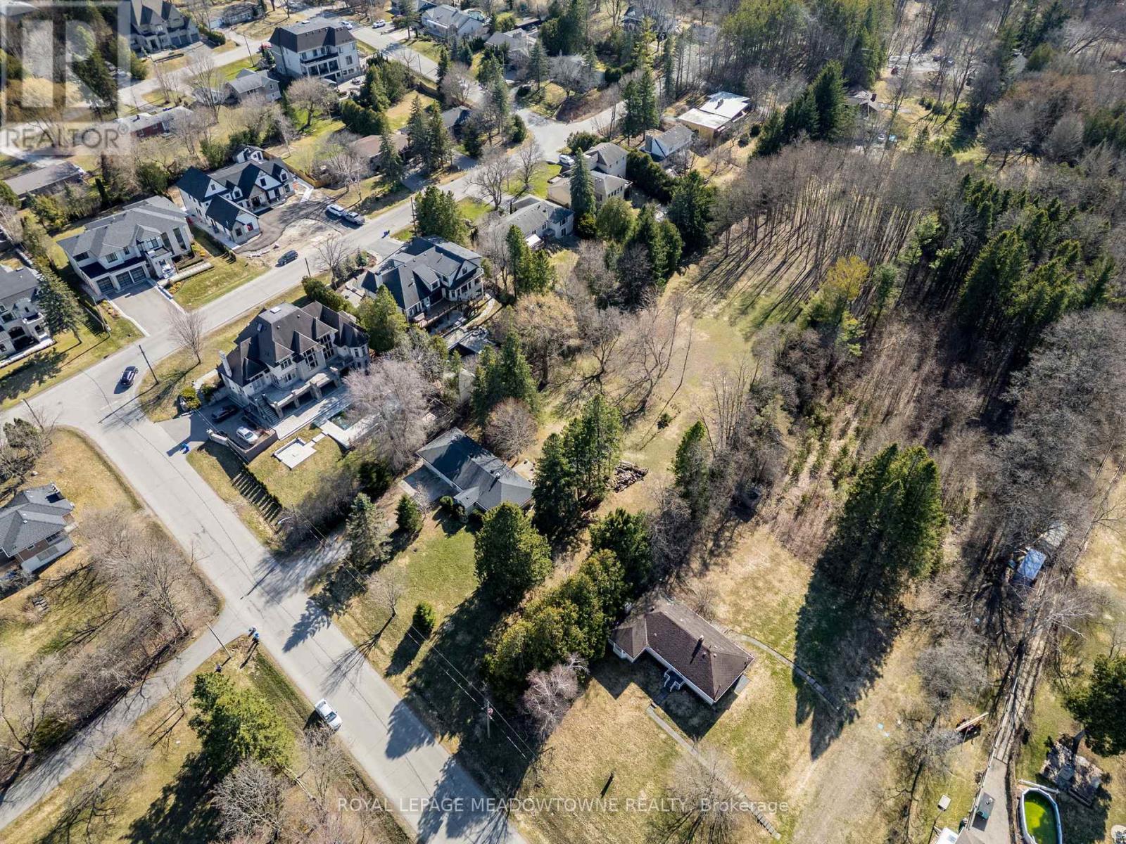 200 Martin Street, King, Ontario  L7B 1J5 - Photo 3 - N12174627