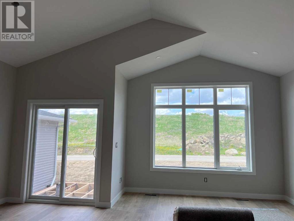 117 Gray Close, Sylvan Lake, Alberta  T4S 0W4 - Photo 4 - A2200310