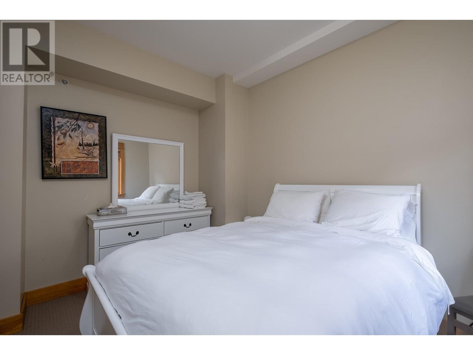 1080 OLAUS Way Unit# 1A, Rossland, BC V0G1Y0