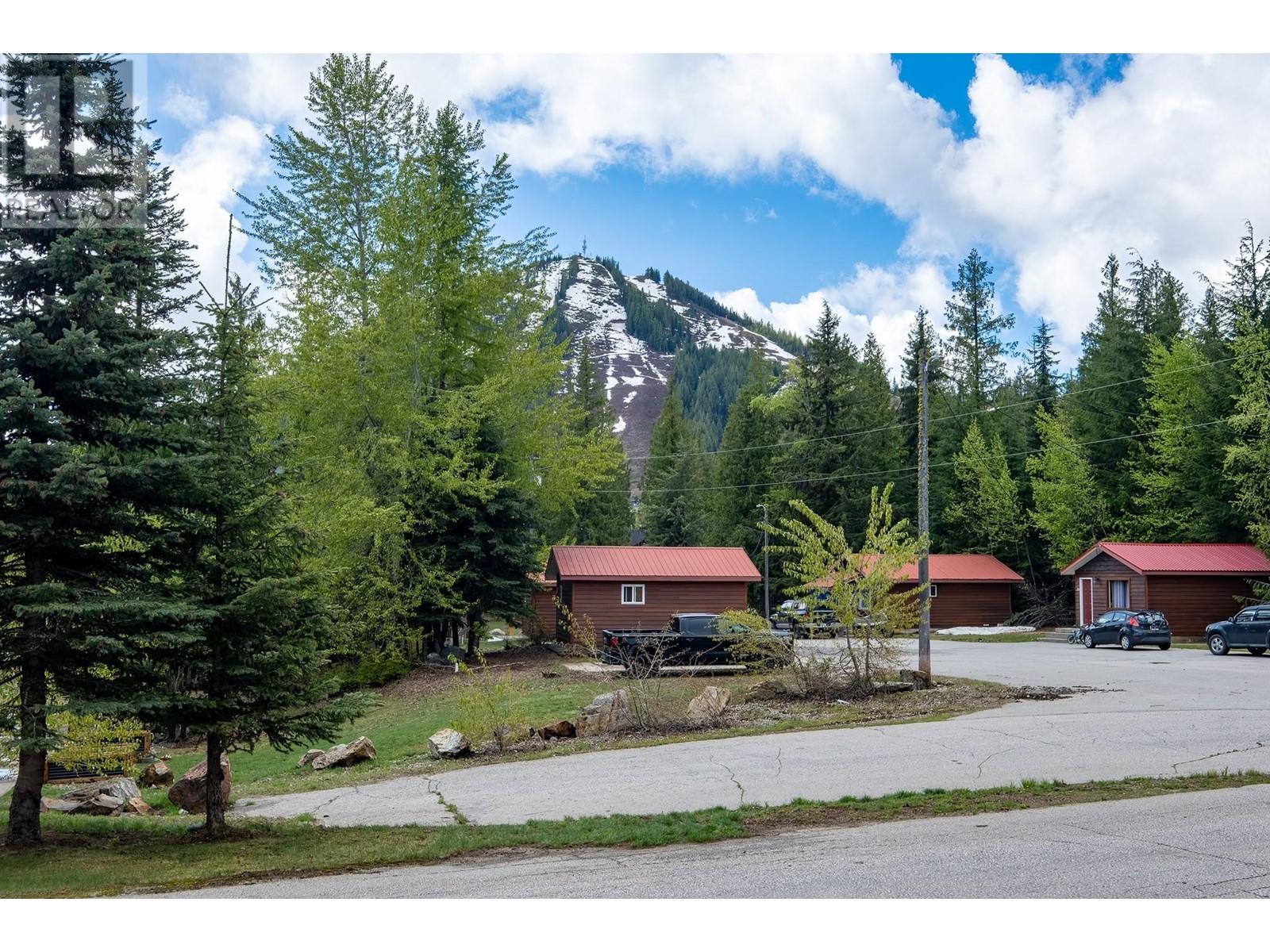 1080 OLAUS Way Unit# 1A, Rossland, BC V0G1Y0