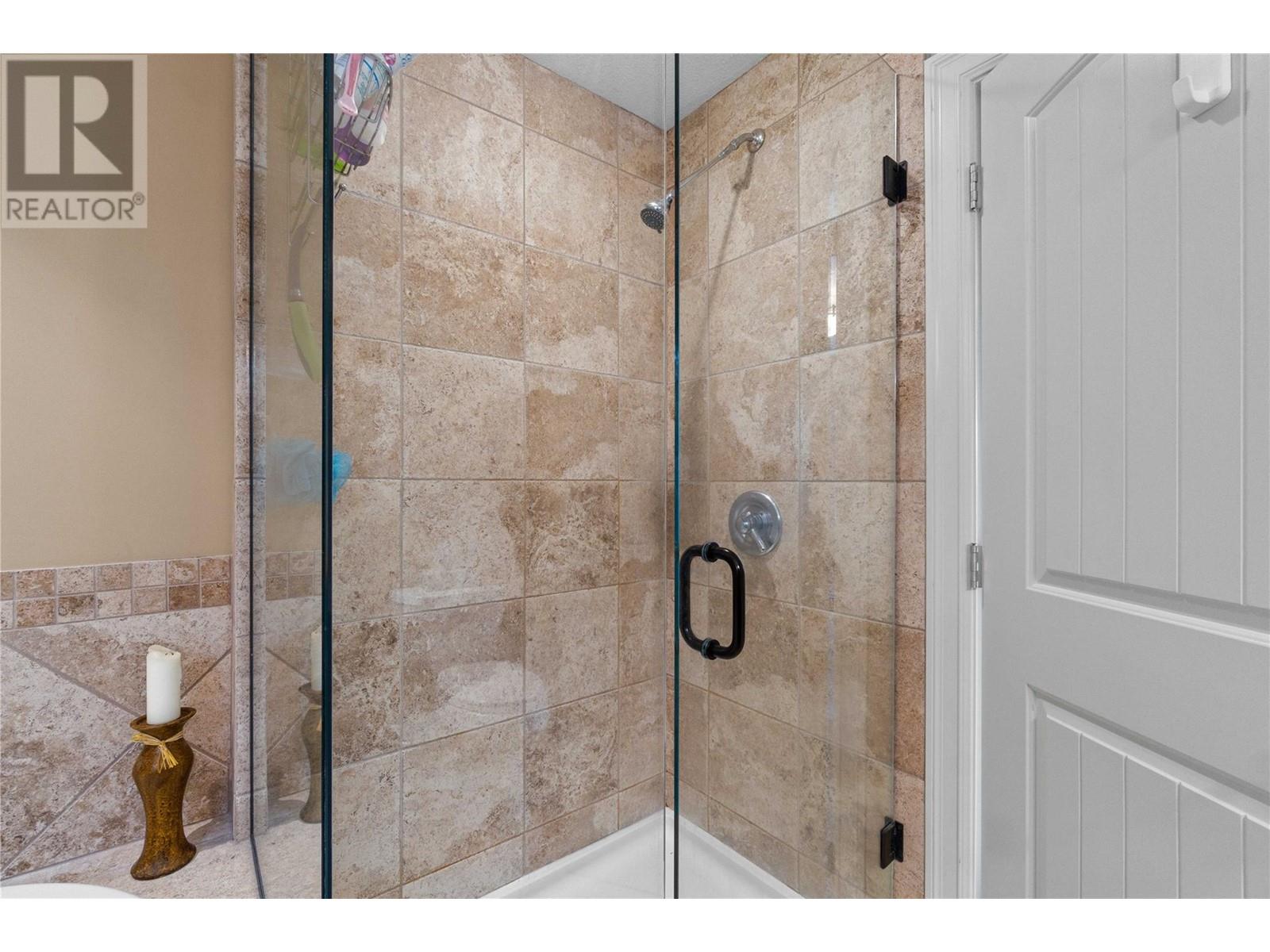 1431 Auto Road Se Unit# 4, Salmon Arm, British Columbia  V1E 0C1 - Photo 24 - 10349420