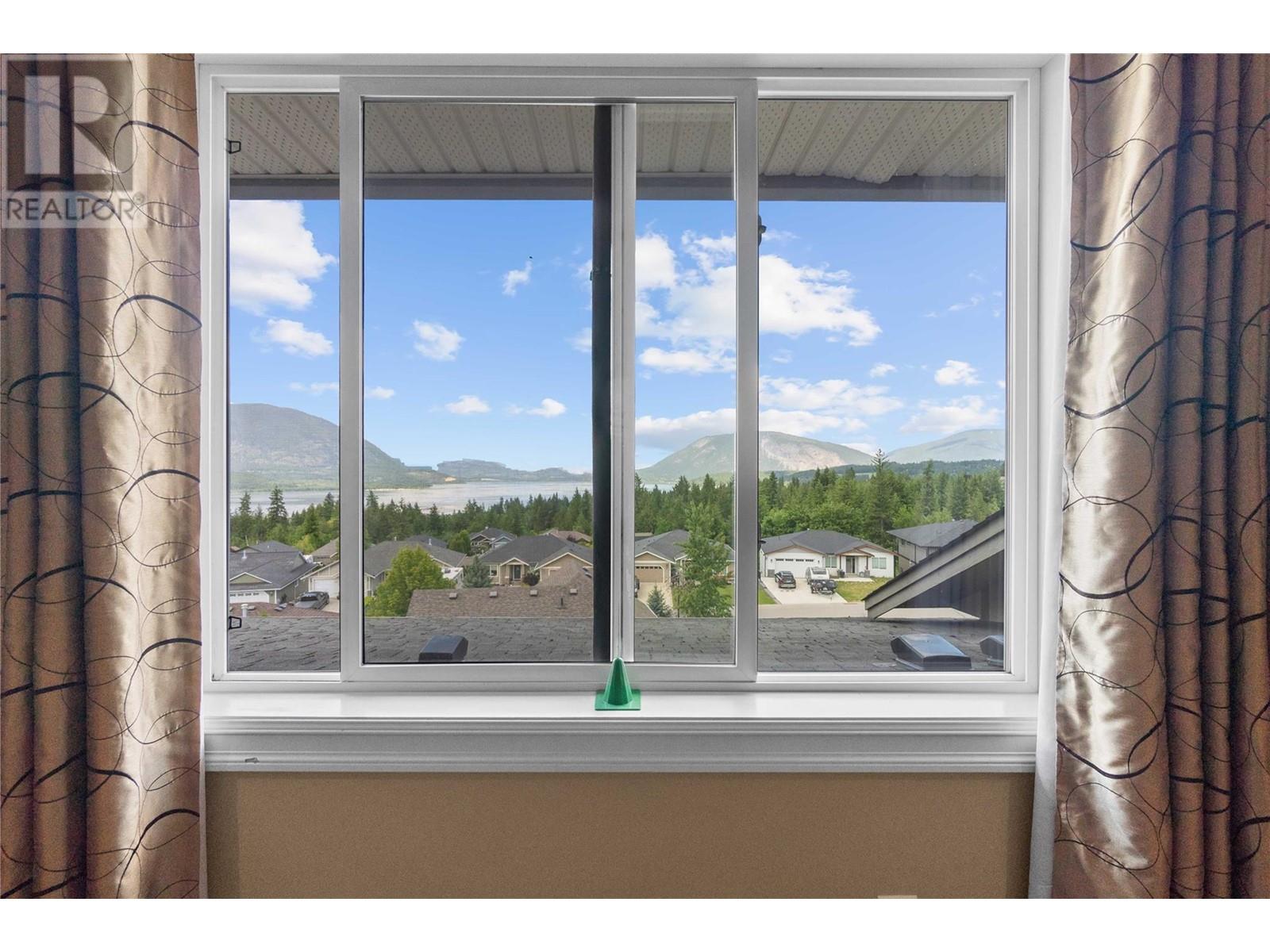 1431 Auto Road Se Unit# 4, Salmon Arm, British Columbia  V1E 0C1 - Photo 30 - 10349420